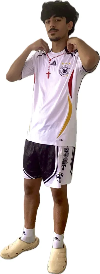 Misho Aoraha - Retronova Founder